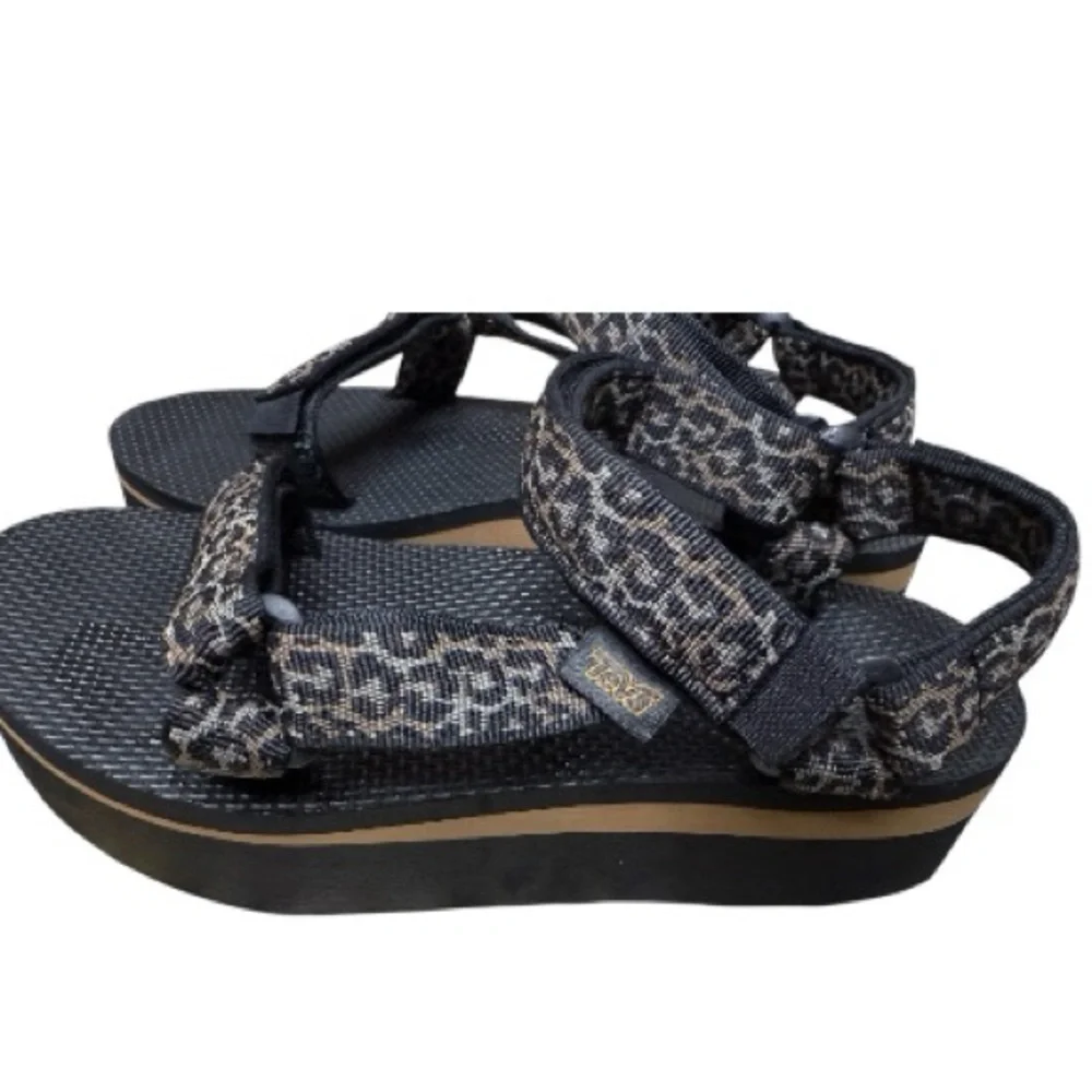 Teva Womens Flatform Universal DORINDA Leopard Print size 7 - Picture 5 of 10